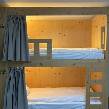 Angeiras Hostel Lavra