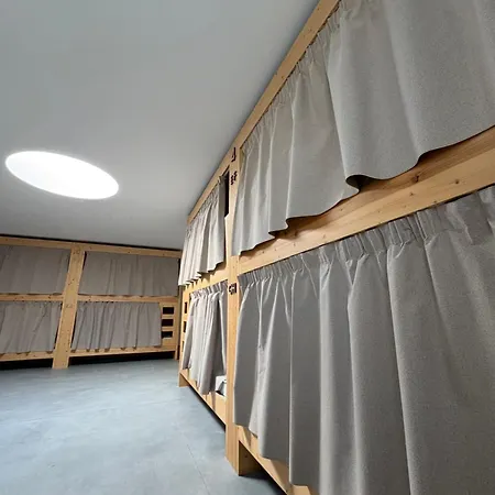 Angeiras Hostel Lavra