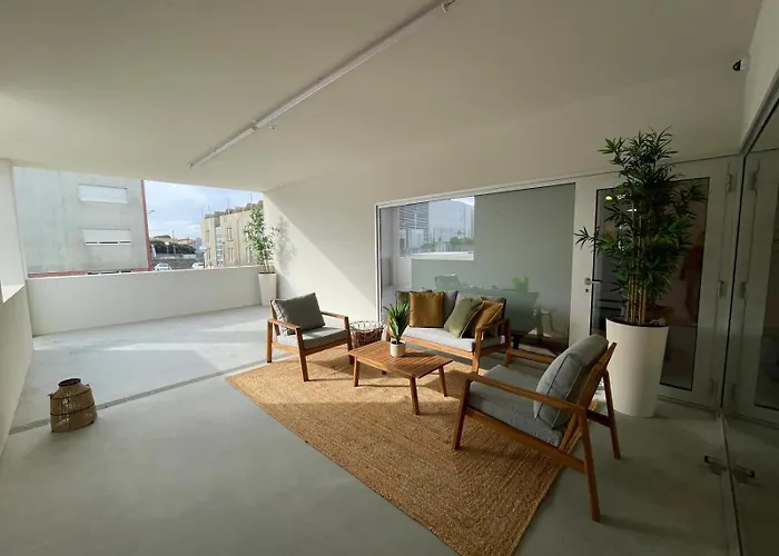 Angeiras Hostel Lavra